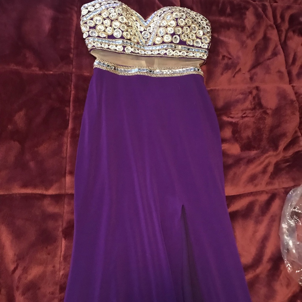 Prom Dress - Picture 3 of 3